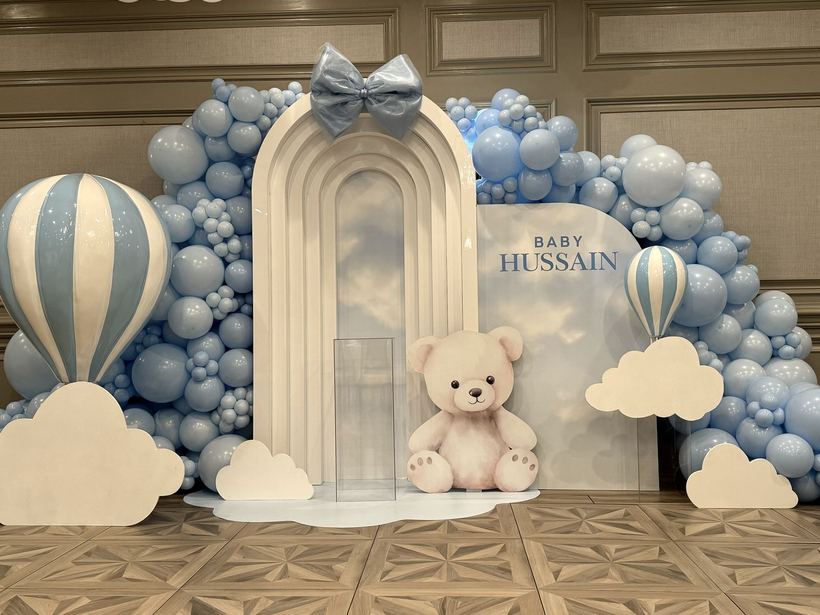 Hot air balloon & teddy bear shower